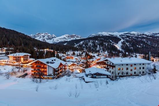 Madonna di Campiglio - Inverno 1 Madonna di Campiglio @AdobeStock.com 